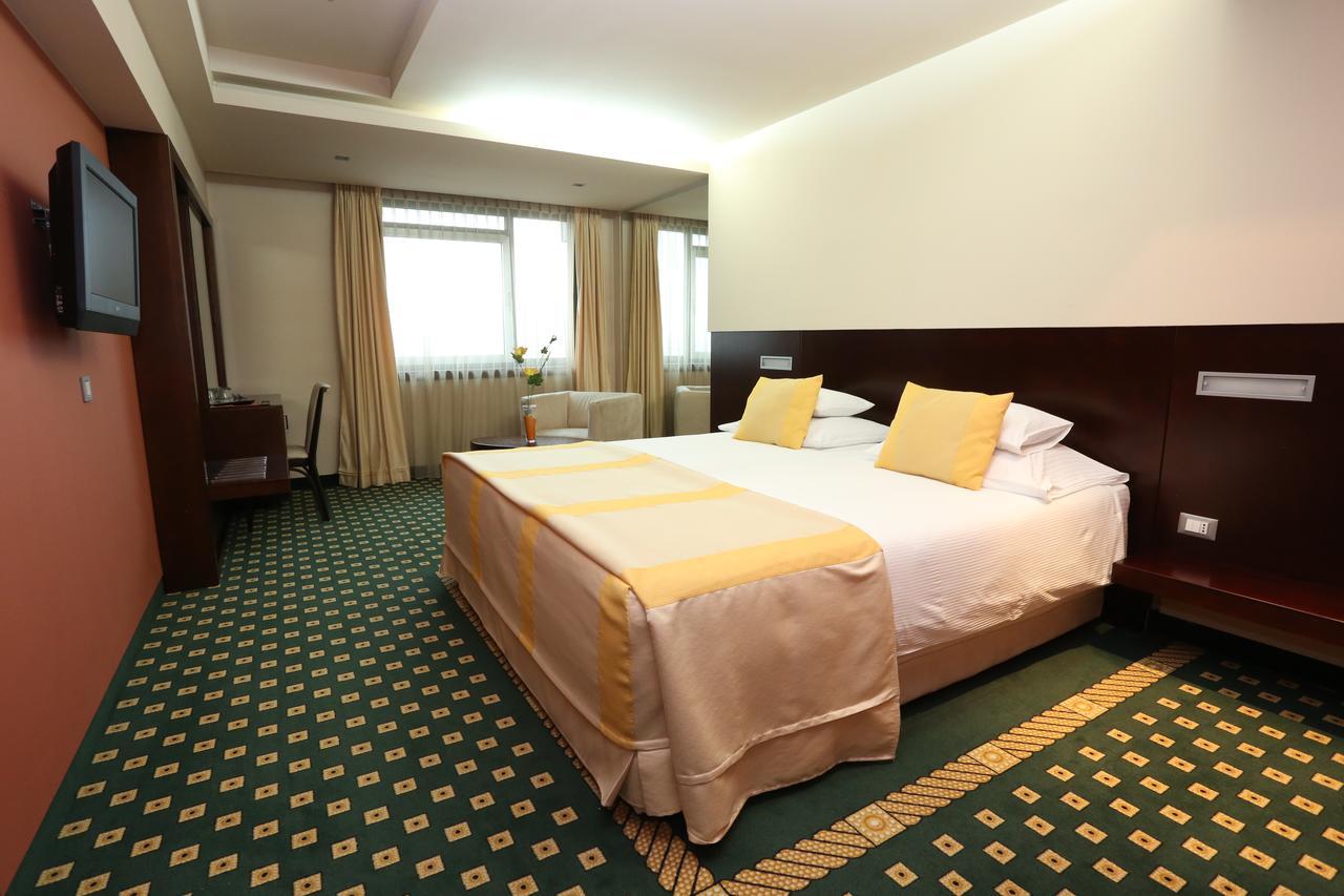 Hotel Zenica Quarto foto